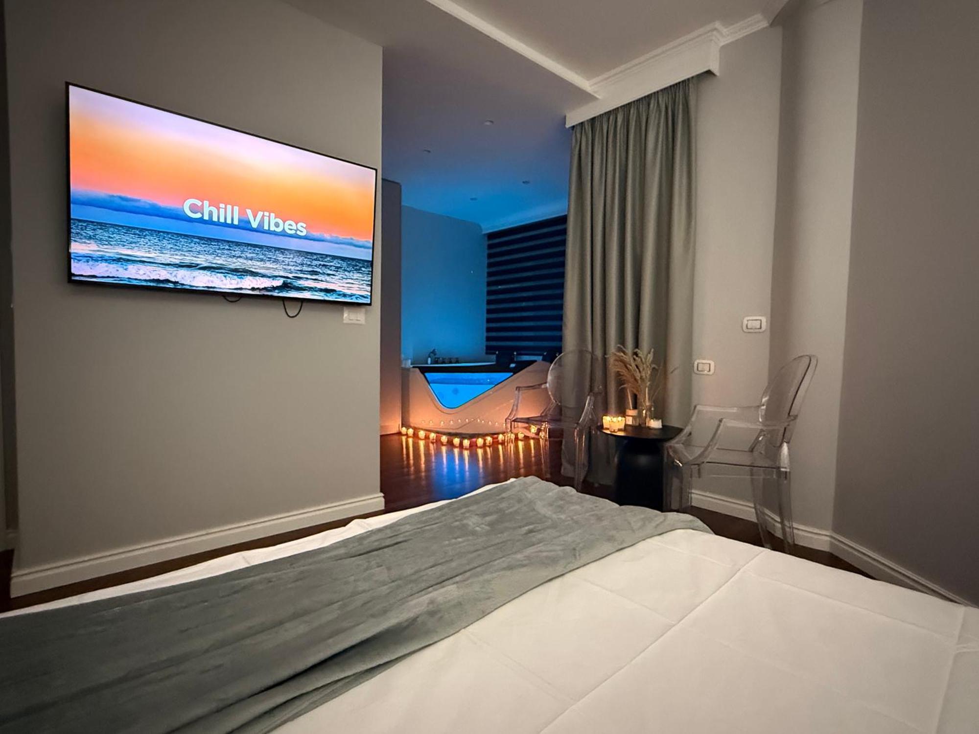 Appartamento Lunarist - Exclusive With Private Jacuzzi In Blloku *